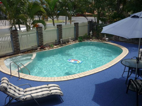 Lantern Motor Inn - Accommodation Brisbane 2