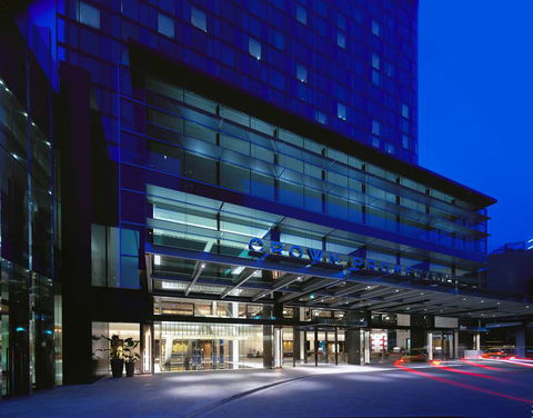 Crown Promenade Hotel - Accommodation Brisbane 0