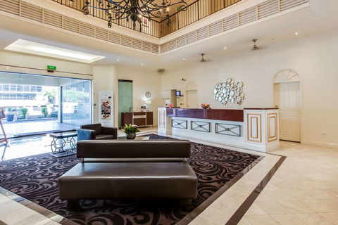 Central Cosmo Apartments - Accommodation Brisbane 1