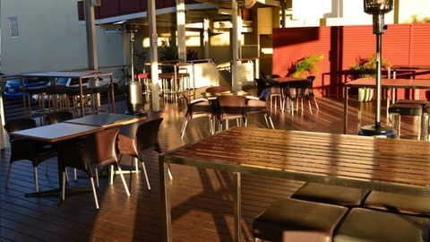 Isa Hotel - Accommodation Brisbane 1