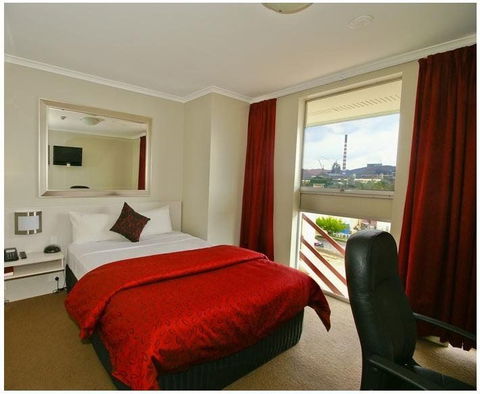 Isa Hotel - Accommodation Brisbane 2