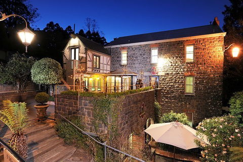 Adeline Bed & Breakfast - Accommodation Brisbane 0