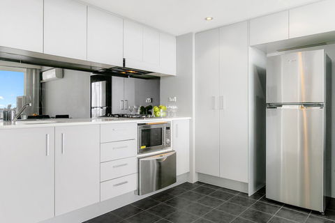 Astra Apartments Parramatta - Accommodation Brisbane 4