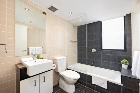 Astra Apartments Parramatta - Accommodation Brisbane 7