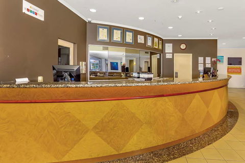 Comfort Inn & Suites Goodearth - Accommodation Brisbane 3