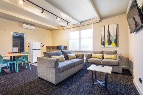 Sandbelt Club Hotel - Accommodation Brisbane 3