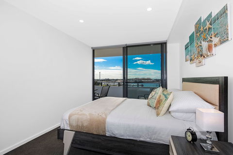 Astra Apartments Newcastle - Accommodation Brisbane 10
