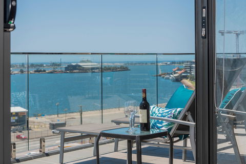 Astra Apartments Newcastle - Accommodation Brisbane 15