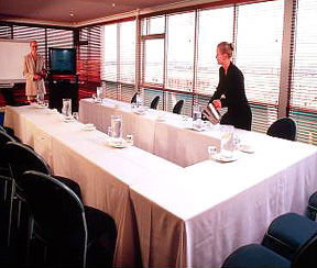 Noah's On the Beach - Accommodation Brisbane 1