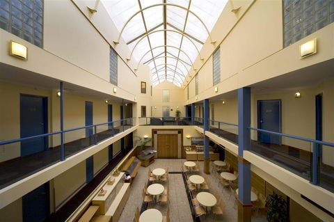 Capital Executive Apt Hotel Canberra - Accommodation Brisbane 1