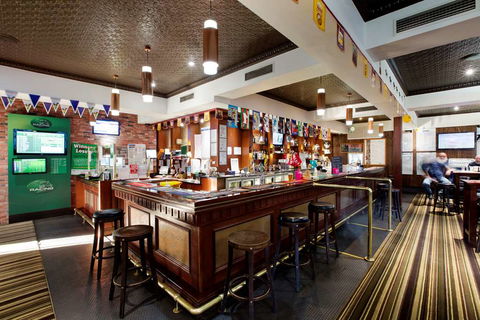 Federal Hotel, A Nightcap Hotel - Accommodation Brisbane 2