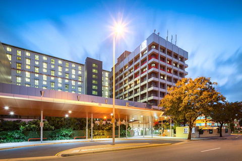 H On Smith Hotel - Accommodation Brisbane 0