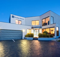 Madsen Retreat - Accommodation Brisbane