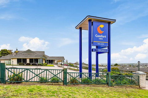 Comfort Inn The Lakes - Accommodation Brisbane 1
