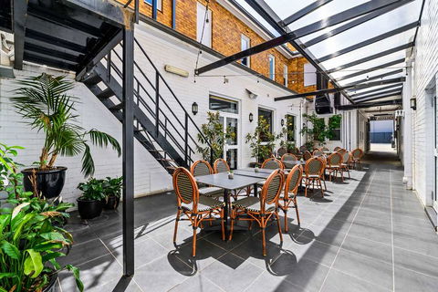 CH Boutique Hotel - Accommodation Brisbane 2