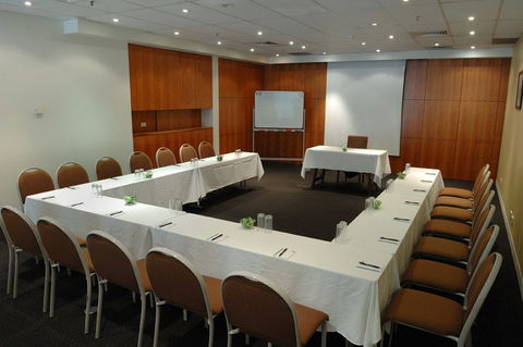 Comfort Hotel Melbourne Central - Accommodation Brisbane 2