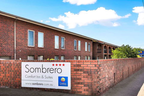 Comfort Inn & Suites Sombrero - Accommodation Brisbane 0