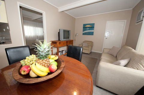 Admiral Motor Inn - Accommodation Brisbane 3