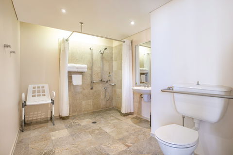 Holiday Inn Potts Point - Accommodation Brisbane 5