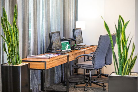 Holiday Inn Potts Point - Accommodation Brisbane 14