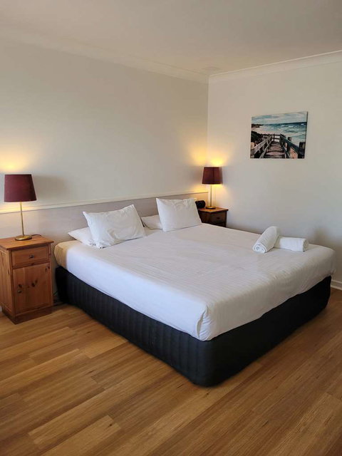 SureStay by BW The Clarence on Melville - Accommodation Brisbane 2