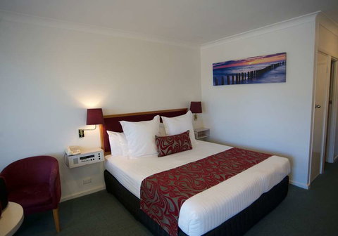 SureStay by BW The Clarence on Melville - Accommodation Brisbane 5