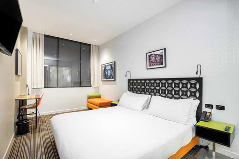 The Constance - Accommodation Brisbane 12