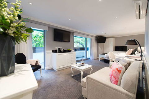 Canberra Rex Hotel - Accommodation Brisbane 13