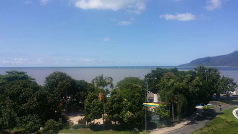Cairns Plaza Hotel - Accommodation Brisbane 13