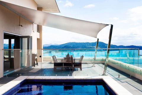 Reef View Hotel - Accommodation Brisbane 2