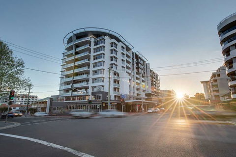 Adina Apartment Hotel Wollongong - Accommodation Brisbane 0