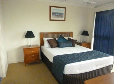 Coral Towers Holiday Apartments - Accommodation Brisbane 1