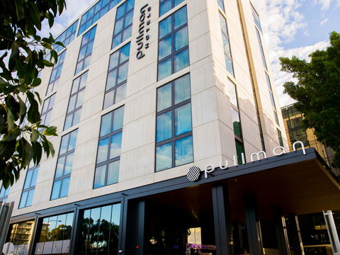 Pullman Sydney Airport Hotel - Accommodation Brisbane 0
