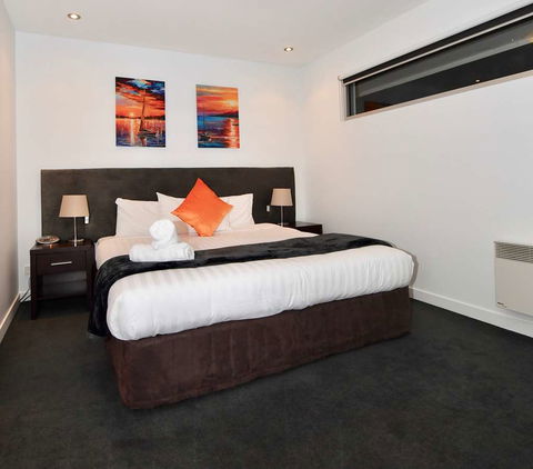 Apartments Ink - Accommodation Brisbane 11