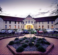 Mercure Canberra Hotel - Accommodation Brisbane