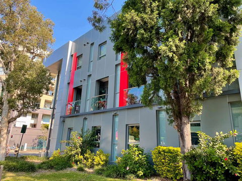 Best Western Plus Camperdown Suites - Accommodation Brisbane 1