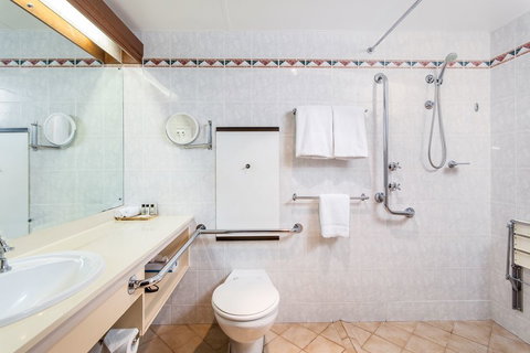 Adelaide Inn - Accommodation Brisbane 2