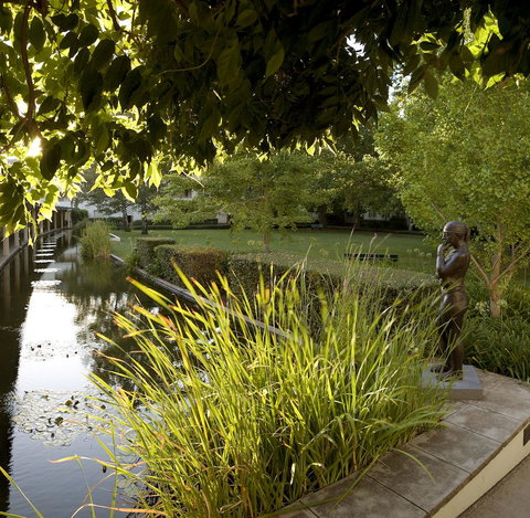 University House - ANU - Accommodation Brisbane 6