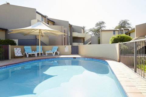 Manuka Park Serviced Apartments - Accommodation Brisbane 34