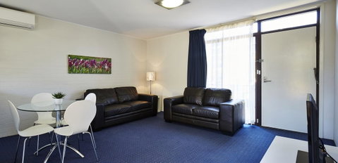 Manuka Park Serviced Apartments - Accommodation Brisbane 32