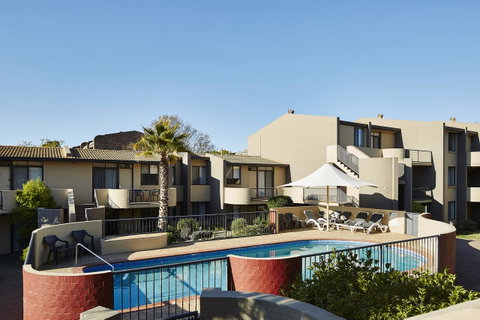 Manuka Park Serviced Apartments - Accommodation Brisbane 23