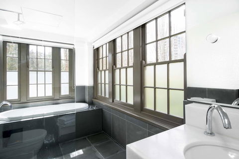 Peppers Gallery Hotel - Accommodation Brisbane 10