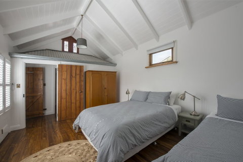 Beach Huts Middleton - Accommodation Brisbane 5