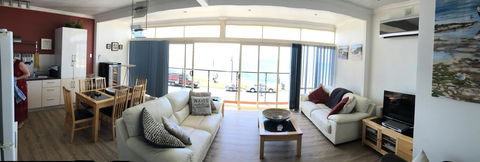Crystal Blue Apartment - Accommodation Brisbane 32