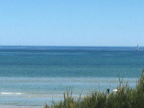 Blissful Beachfront Beachouse - Accommodation Brisbane 19
