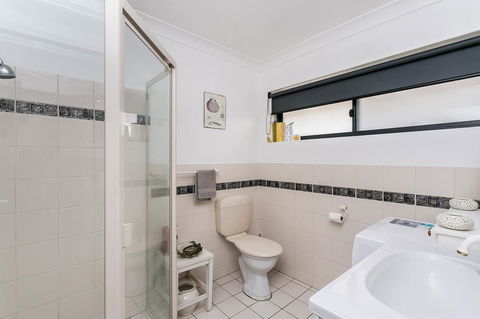 Blissful Beachfront Beachouse - Accommodation Brisbane 14