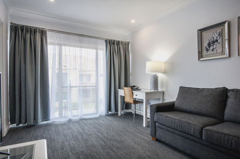 Marina Hotel - Accommodation Brisbane 3