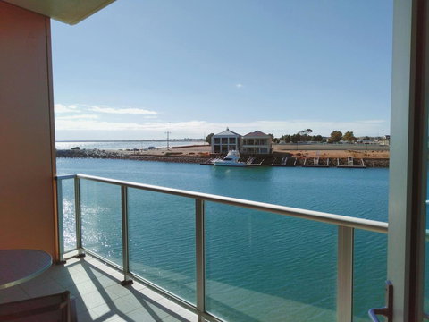 Wallaroo Marina Executive Apartments - Accommodation Brisbane 0