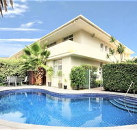 Hi 5 stars Glenelg Studio Apartment - Accommodation Brisbane