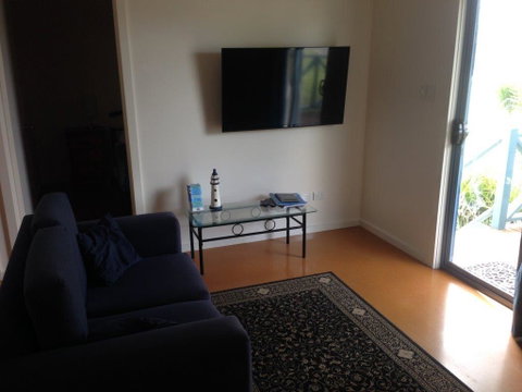 Sail & Anchor - Accommodation Brisbane 11